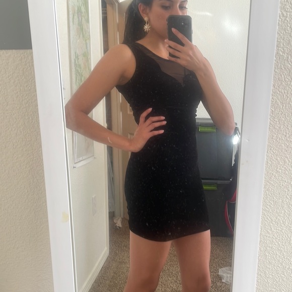 Velvet mini dress - Picture 3 of 5